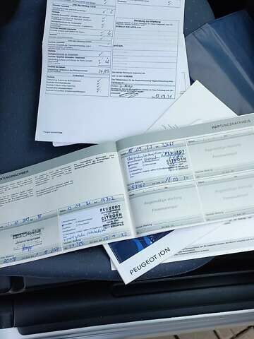 Сірий Пежо iOн, об'ємом двигуна 0 л та пробігом 55 тис. км за 5999 $, фото 24 на Automoto.ua