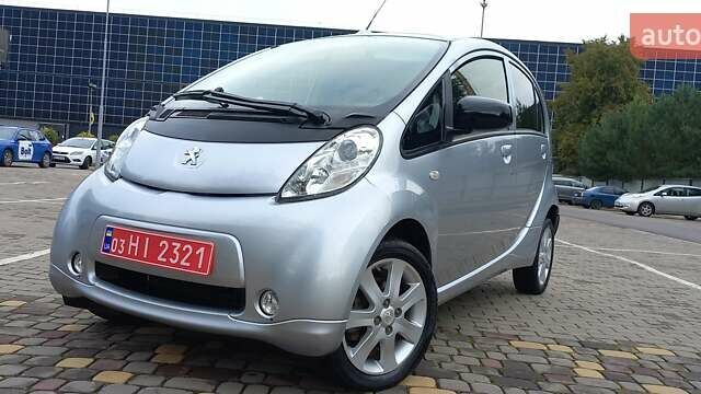 Сірий Пежо iOн, об'ємом двигуна 0 л та пробігом 55 тис. км за 5999 $, фото 11 на Automoto.ua