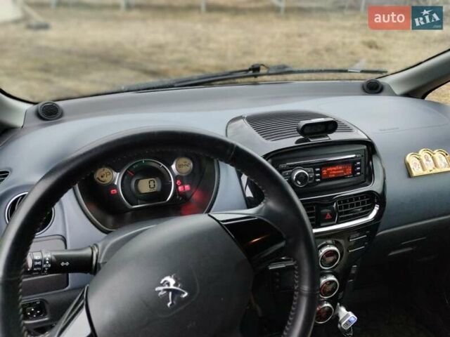 Синий Пежо иOн, объемом двигателя 0 л и пробегом 89 тыс. км за 4450 $, фото 3 на Automoto.ua