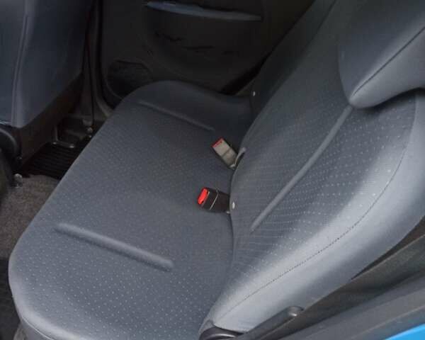 Синий Пежо иOн, объемом двигателя 0 л и пробегом 28 тыс. км за 5100 $, фото 1 на Automoto.ua