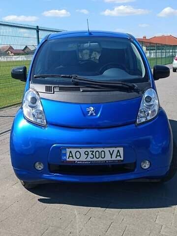 Синій Пежо iOн, об'ємом двигуна 0 л та пробігом 49 тис. км за 5200 $, фото 1 на Automoto.ua