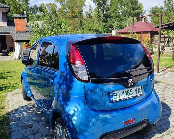 Синий Пежо иOн, объемом двигателя 0 л и пробегом 55 тыс. км за 7000 $, фото 7 на Automoto.ua
