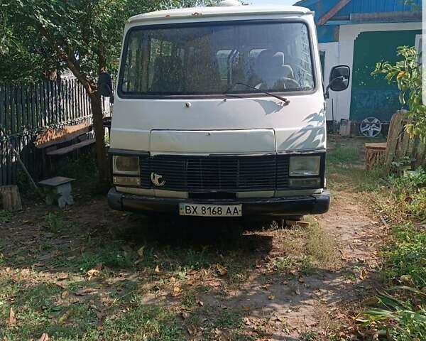 Белый Пежо J9 Karsan, объемом двигателя 2.5 л и пробегом 110 тыс. км за 900 $, фото 9 на Automoto.ua