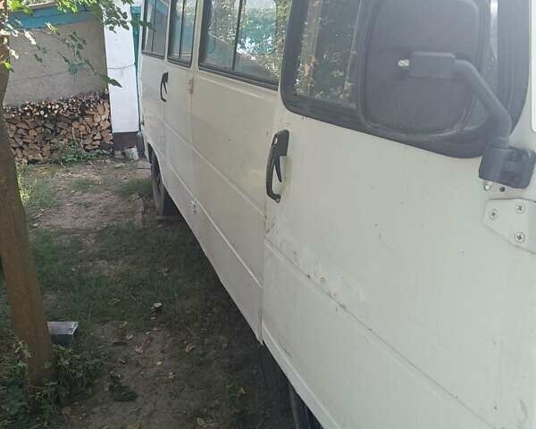 Белый Пежо J9 Karsan, объемом двигателя 2.5 л и пробегом 110 тыс. км за 900 $, фото 5 на Automoto.ua