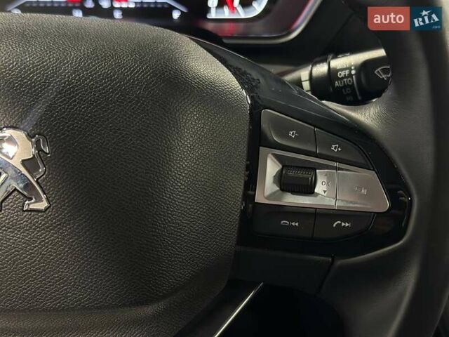 Белый Пежо Landtrek, объемом двигателя 2 л и пробегом 14 тыс. км за 34900 $, фото 13 на Automoto.ua