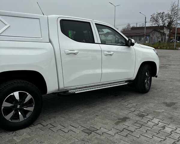 Білий Пежо Landtrek, об'ємом двигуна 1.91 л та пробігом 40 тис. км за 35000 $, фото 3 на Automoto.ua