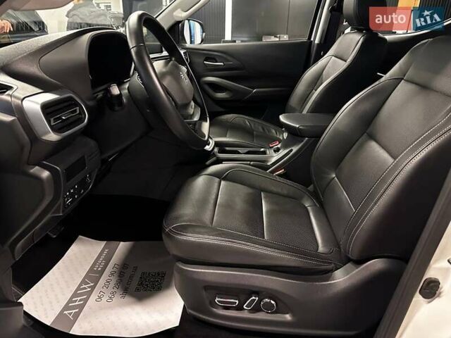 Белый Пежо Landtrek, объемом двигателя 2 л и пробегом 14 тыс. км за 34900 $, фото 11 на Automoto.ua