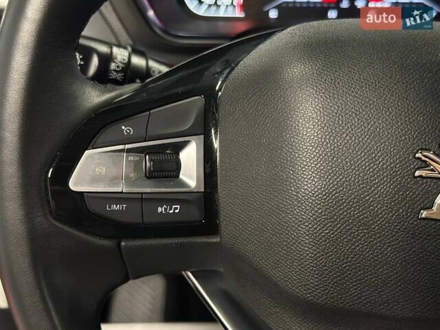 Белый Пежо Landtrek, объемом двигателя 2 л и пробегом 14 тыс. км за 34900 $, фото 12 на Automoto.ua