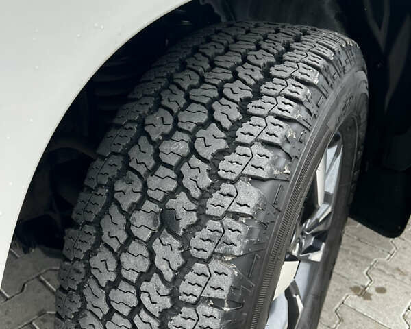 Білий Пежо Landtrek, об'ємом двигуна 1.91 л та пробігом 40 тис. км за 35000 $, фото 8 на Automoto.ua