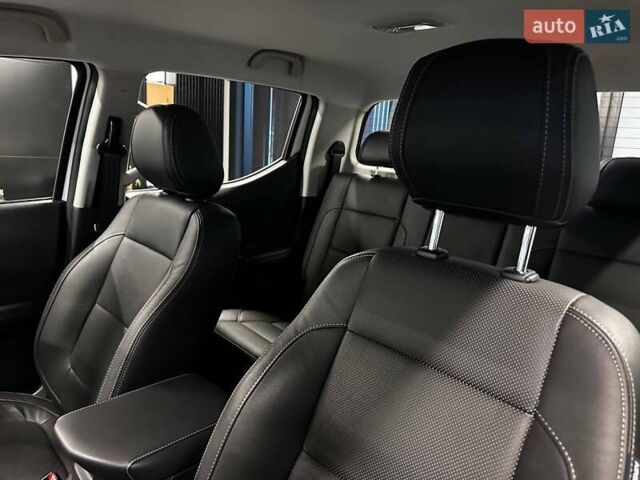 Белый Пежо Landtrek, объемом двигателя 2 л и пробегом 14 тыс. км за 34900 $, фото 27 на Automoto.ua