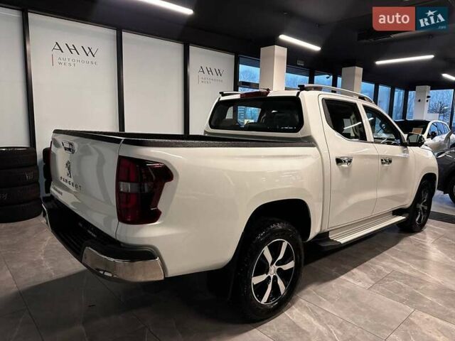 Белый Пежо Landtrek, объемом двигателя 2 л и пробегом 14 тыс. км за 34900 $, фото 29 на Automoto.ua