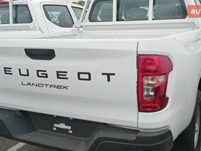 Пежо Landtrek, об'ємом двигуна 2.2 л та пробігом 0 тис. км за 35619 $, фото 1 на Automoto.ua