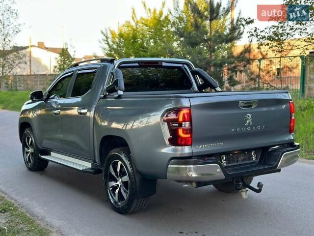 Серый Пежо Landtrek, объемом двигателя 1.91 л и пробегом 45 тыс. км за 32000 $, фото 1 на Automoto.ua