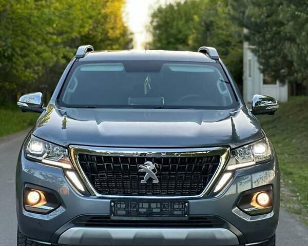 Серый Пежо Landtrek, объемом двигателя 1.91 л и пробегом 45 тыс. км за 32000 $, фото 2 на Automoto.ua