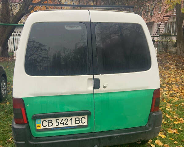 Белый Пежо Partner, объемом двигателя 1.87 л и пробегом 400 тыс. км за 3466 $, фото 2 на Automoto.ua