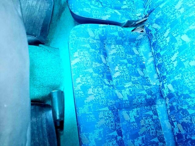 Белый Пежо Partner, объемом двигателя 1.9 л и пробегом 500 тыс. км за 3500 $, фото 6 на Automoto.ua