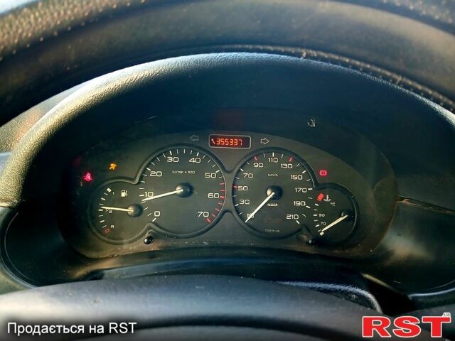 Белый Пежо Partner, объемом двигателя 1.9 л и пробегом 355 тыс. км за 2950 $, фото 7 на Automoto.ua