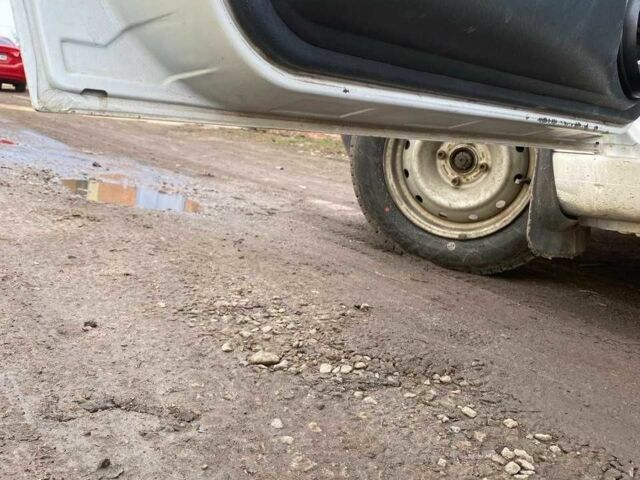 Белый Пежо Partner, объемом двигателя 1.4 л и пробегом 120 тыс. км за 3800 $, фото 10 на Automoto.ua