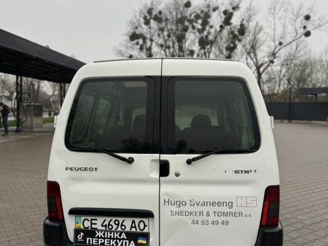 Белый Пежо Partner, объемом двигателя 1.9 л и пробегом 265 тыс. км за 2900 $, фото 4 на Automoto.ua