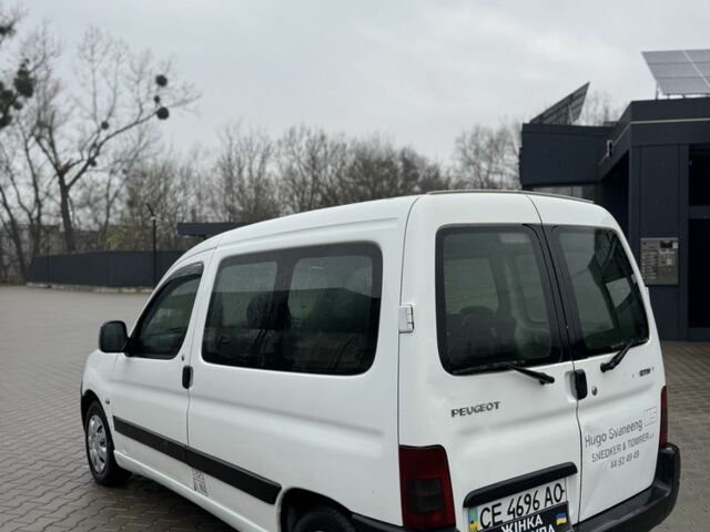 Белый Пежо Partner, объемом двигателя 1.9 л и пробегом 265 тыс. км за 2900 $, фото 3 на Automoto.ua