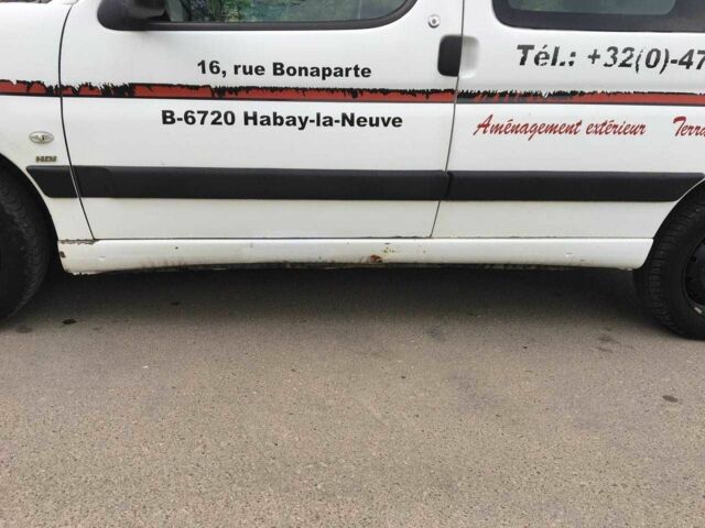 Білий Пежо Partner, об'ємом двигуна 1.6 л та пробігом 270 тис. км за 3400 $, фото 9 на Automoto.ua