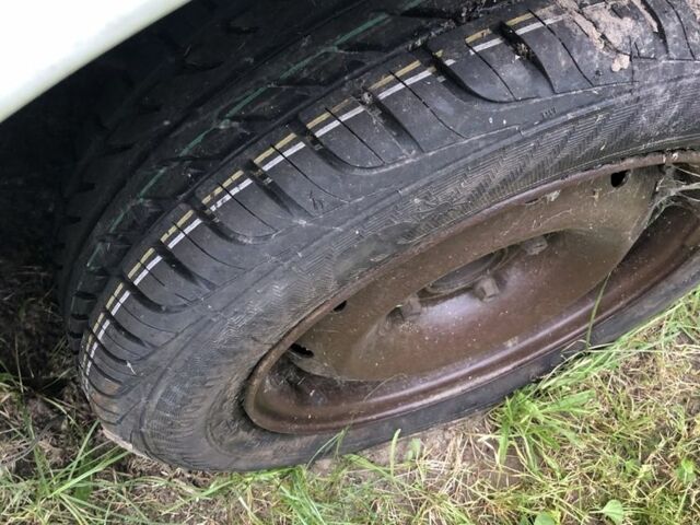 Белый Пежо Partner, объемом двигателя 0 л и пробегом 3 тыс. км за 601 $, фото 5 на Automoto.ua