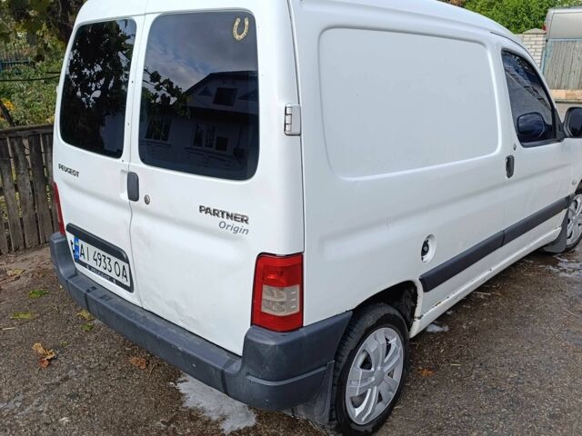Белый Пежо Partner, объемом двигателя 1.9 л и пробегом 300 тыс. км за 3500 $, фото 3 на Automoto.ua