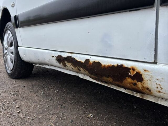 Білий Пежо Partner, об'ємом двигуна 1.6 л та пробігом 316 тис. км за 3300 $, фото 20 на Automoto.ua