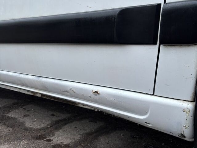 Білий Пежо Partner, об'ємом двигуна 1.6 л та пробігом 316 тис. км за 3300 $, фото 15 на Automoto.ua