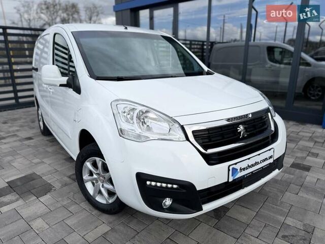 Білий Пежо Partner, об'ємом двигуна 0 л та пробігом 22 тис. км за 6500 $, фото 8 на Automoto.ua