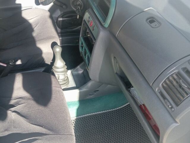 Білий Пежо Partner, об'ємом двигуна 1.4 л та пробігом 286 тис. км за 3700 $, фото 7 на Automoto.ua