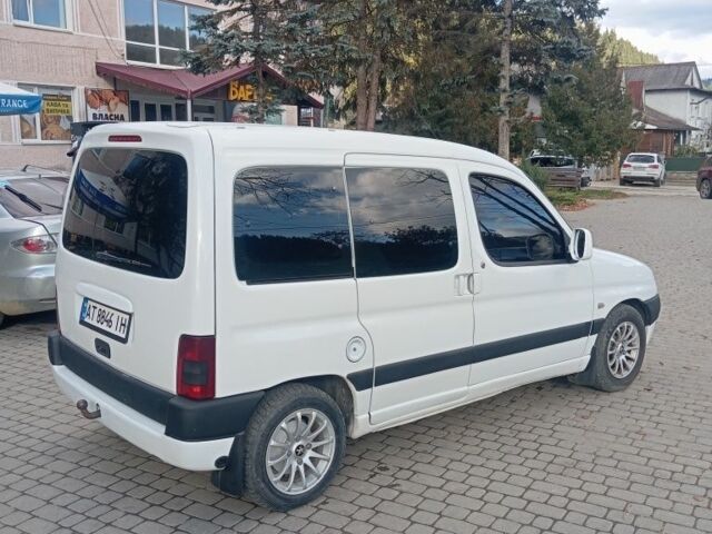 Білий Пежо Partner, об'ємом двигуна 1.4 л та пробігом 286 тис. км за 3700 $, фото 2 на Automoto.ua