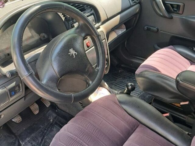 Білий Пежо Partner, об'ємом двигуна 1.9 л та пробігом 300 тис. км за 3100 $, фото 2 на Automoto.ua