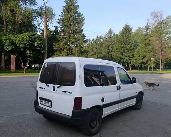 Белый Пежо Partner, объемом двигателя 1.9 л и пробегом 325 тыс. км за 3550 $, фото 6 на Automoto.ua