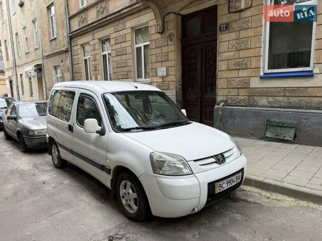 Білий Пежо Partner, об'ємом двигуна 2 л та пробігом 209 тис. км за 4000 $, фото 5 на Automoto.ua