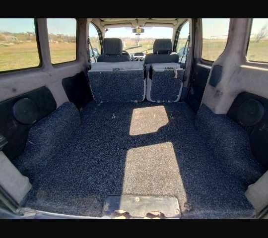 Белый Пежо Partner, объемом двигателя 1.9 л и пробегом 427 тыс. км за 3800 $, фото 10 на Automoto.ua