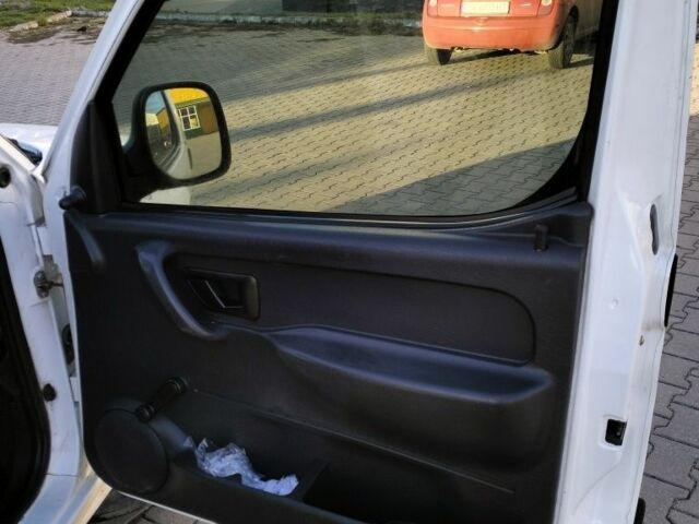 Білий Пежо Partner, об'ємом двигуна 1.9 л та пробігом 1 тис. км за 3000 $, фото 6 на Automoto.ua