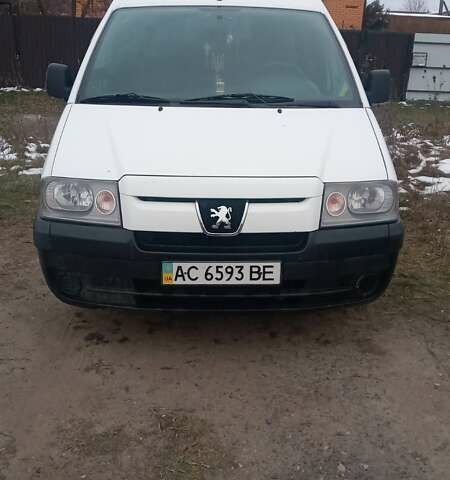 Белый Пежо Partner, объемом двигателя 1.9 л и пробегом 315 тыс. км за 4000 $, фото 2 на Automoto.ua