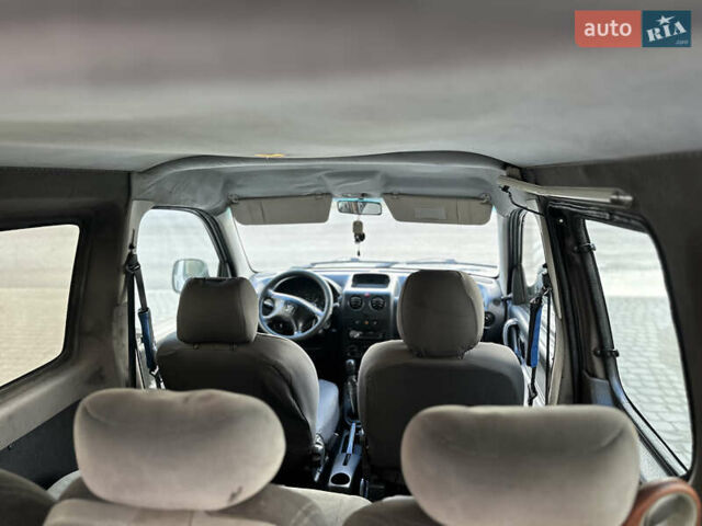 Білий Пежо Partner, об'ємом двигуна 1.56 л та пробігом 300 тис. км за 2900 $, фото 21 на Automoto.ua