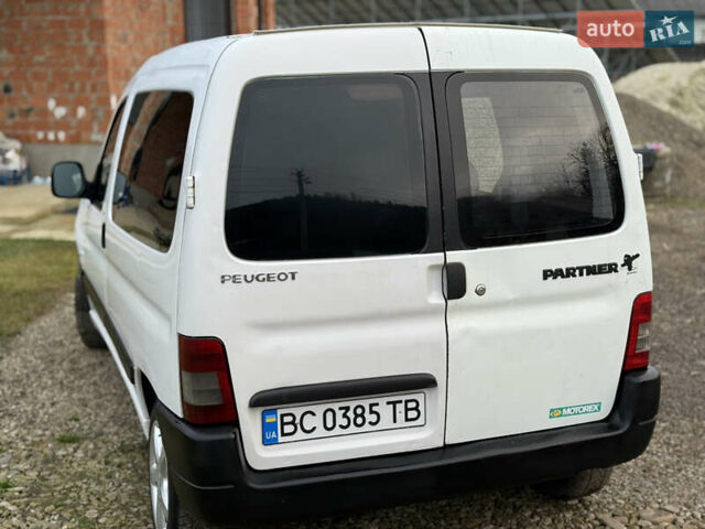 Білий Пежо Partner, об'ємом двигуна 1.6 л та пробігом 442 тис. км за 4750 $, фото 7 на Automoto.ua