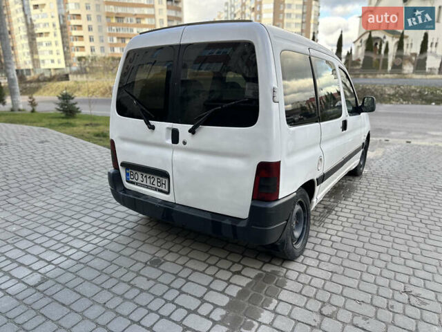 Білий Пежо Partner, об'ємом двигуна 1.56 л та пробігом 300 тис. км за 2900 $, фото 14 на Automoto.ua