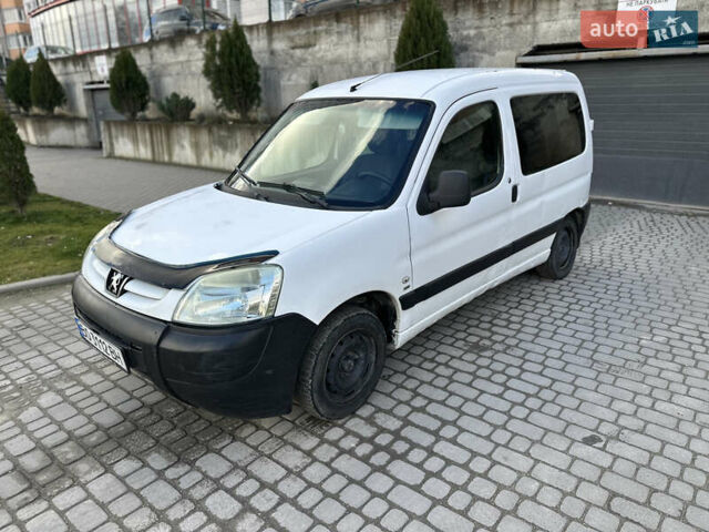 Білий Пежо Partner, об'ємом двигуна 1.56 л та пробігом 300 тис. км за 2900 $, фото 1 на Automoto.ua
