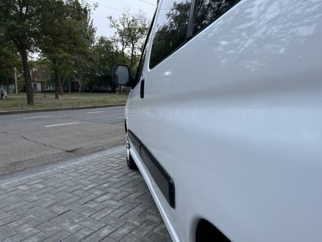 Білий Пежо Partner, об'ємом двигуна 1.9 л та пробігом 213 тис. км за 4100 $, фото 9 на Automoto.ua