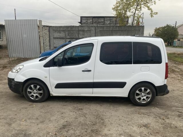 Білий Пежо Partner, об'ємом двигуна 1.6 л та пробігом 222 тис. км за 4600 $, фото 5 на Automoto.ua