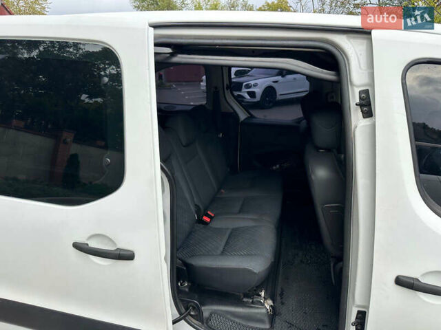 Белый Пежо Partner, объемом двигателя 1.56 л и пробегом 350 тыс. км за 5500 $, фото 7 на Automoto.ua