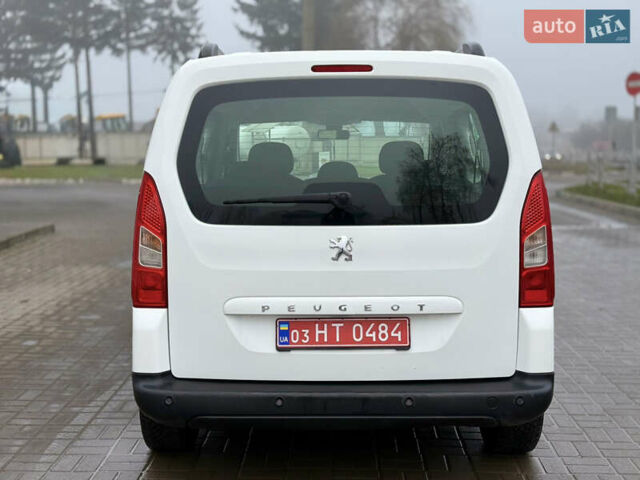 Белый Пежо Partner, объемом двигателя 1.6 л и пробегом 212 тыс. км за 8900 $, фото 9 на Automoto.ua