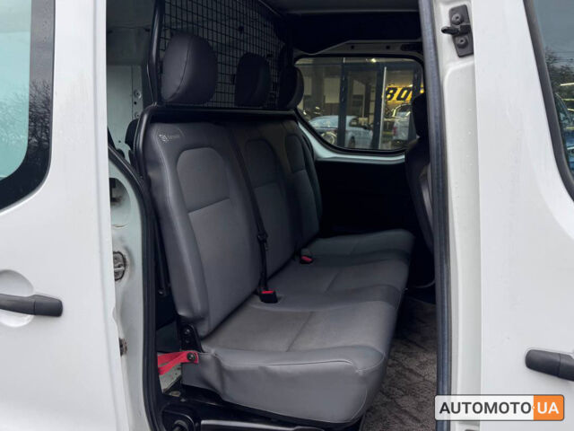 Білий Пежо Partner, об'ємом двигуна 1.6 л та пробігом 422 тис. км за 7000 $, фото 15 на Automoto.ua