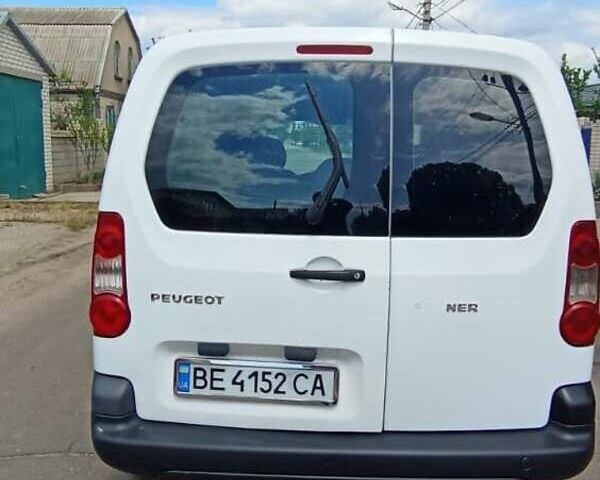 Белый Пежо Partner, объемом двигателя 1.56 л и пробегом 244 тыс. км за 5800 $, фото 5 на Automoto.ua