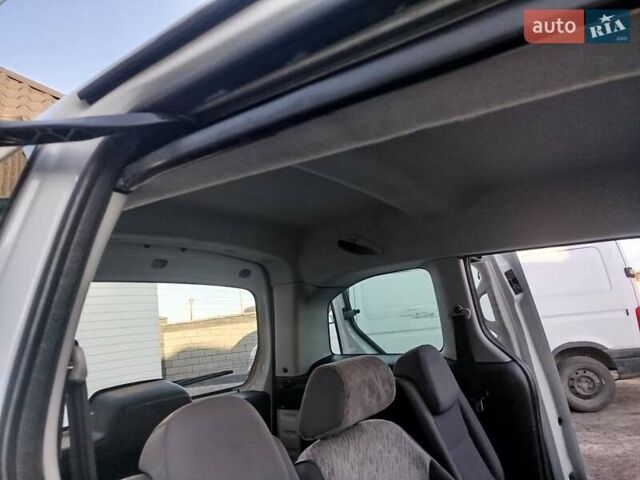 Белый Пежо Partner, объемом двигателя 1.6 л и пробегом 256 тыс. км за 6999 $, фото 24 на Automoto.ua