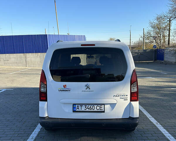Белый Пежо Partner, объемом двигателя 1.6 л и пробегом 202 тыс. км за 8499 $, фото 6 на Automoto.ua